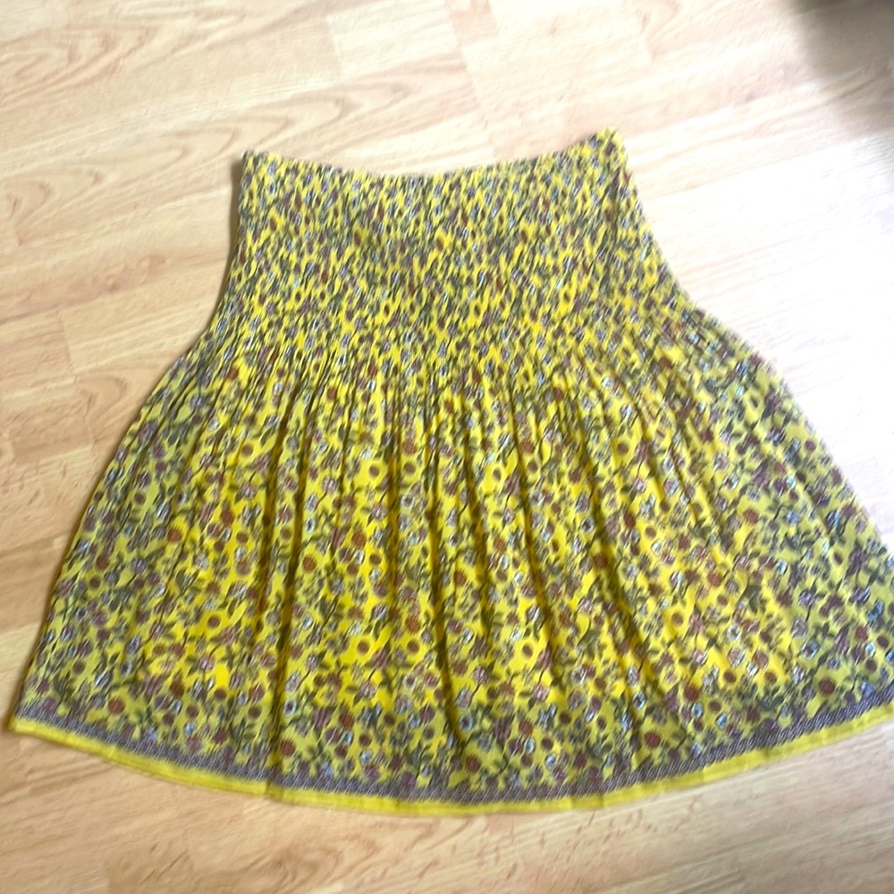Max studio yellow floral skirt